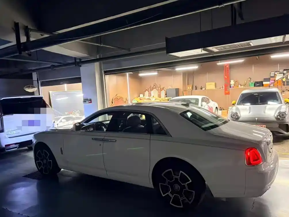 Rolls-Royce Ghost — миниатюра 4