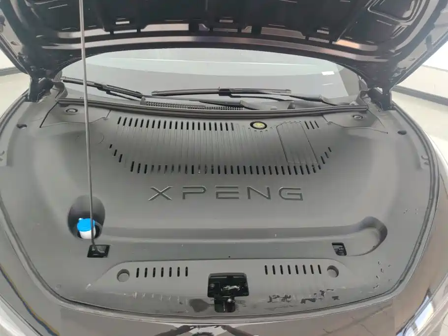 XPeng MONA M03 — миниатюра 10