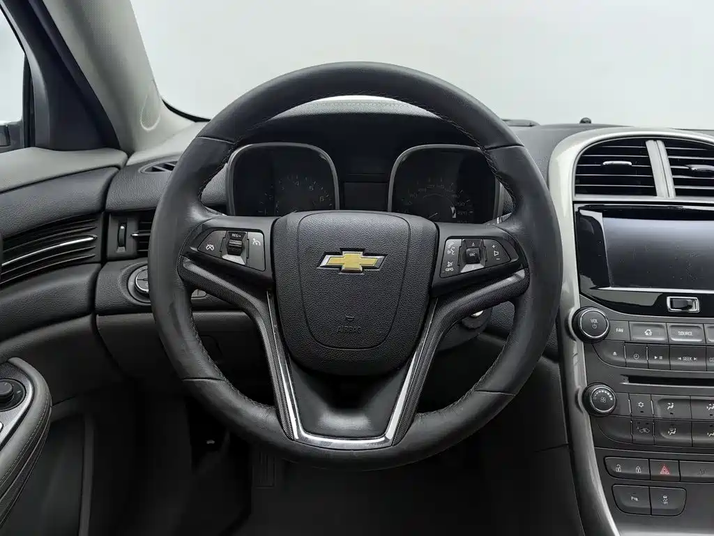 Chevrolet Malibu — миниатюра 11