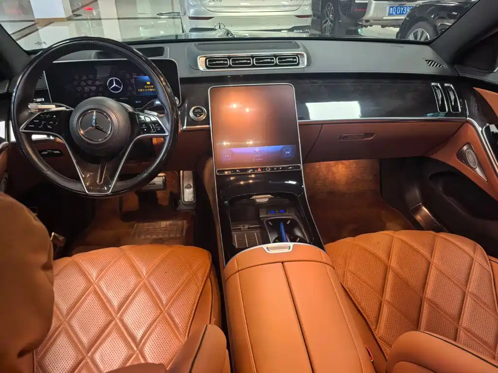 Mercedes-Benz S-Class — миниатюра 11