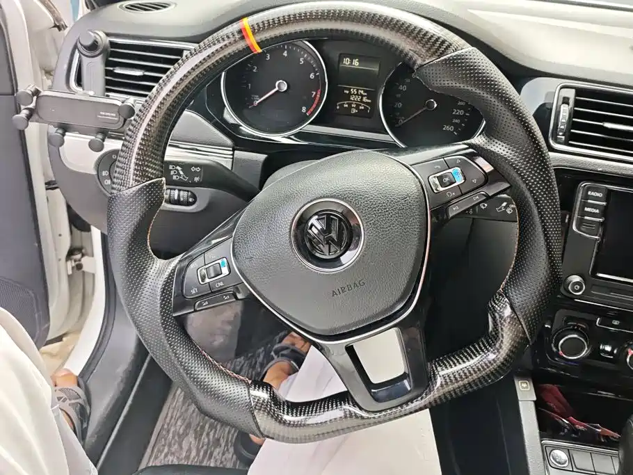 Volkswagen Sagitar — миниатюра 15