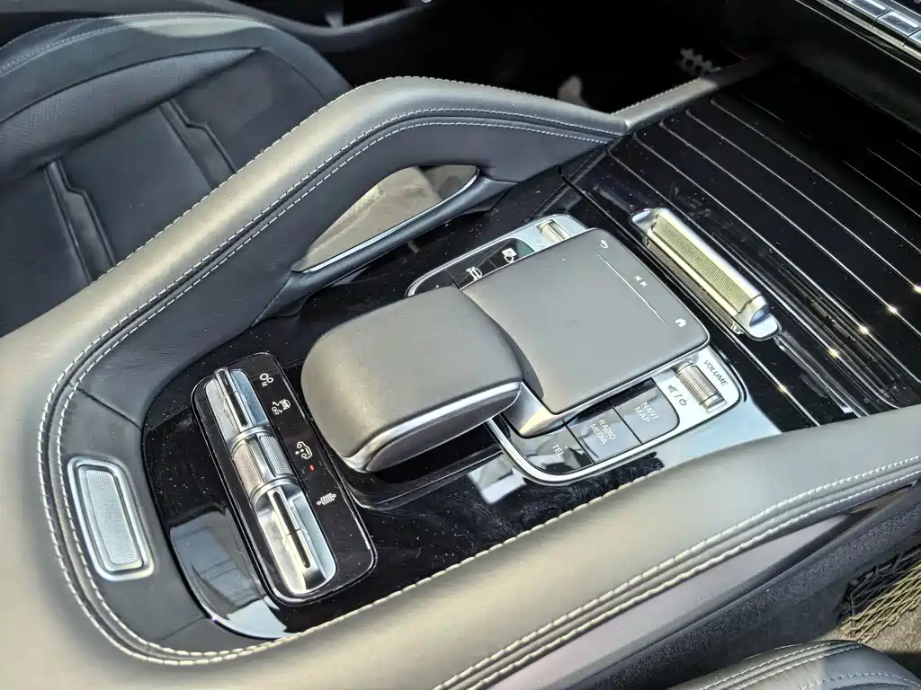 Mercedes-Benz GLE AMG — миниатюра 30