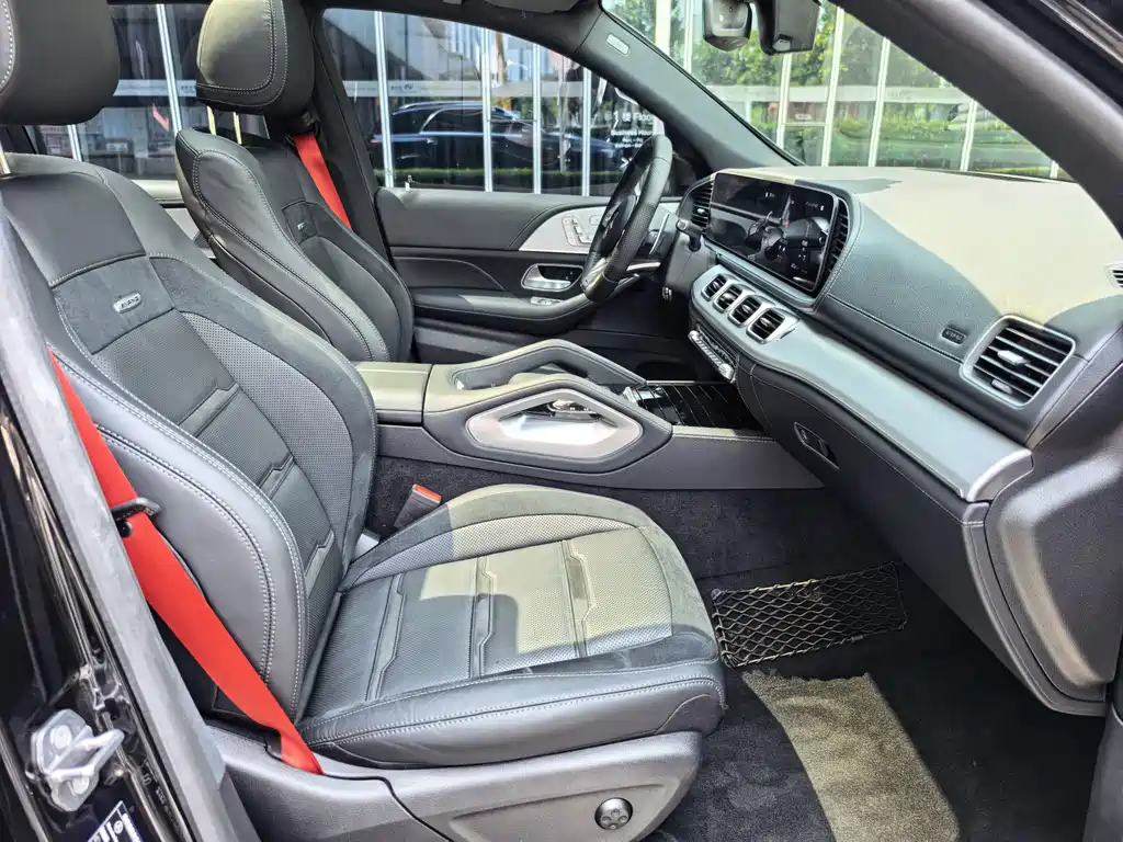 Mercedes-Benz GLE AMG — миниатюра 31