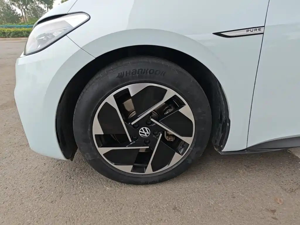Volkswagen ID.3 — миниатюра 23