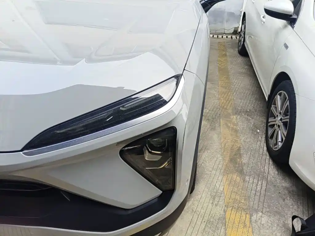 NIO ES6 — миниатюра 24