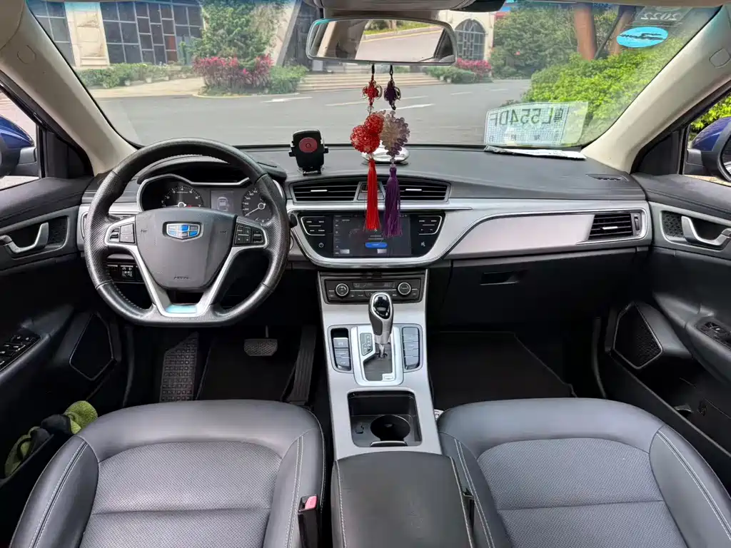 Geely Emgrand GL — миниатюра 11