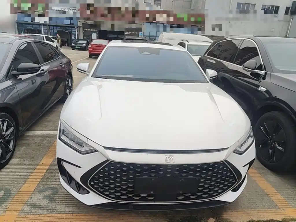 BYD Han — миниатюра 3