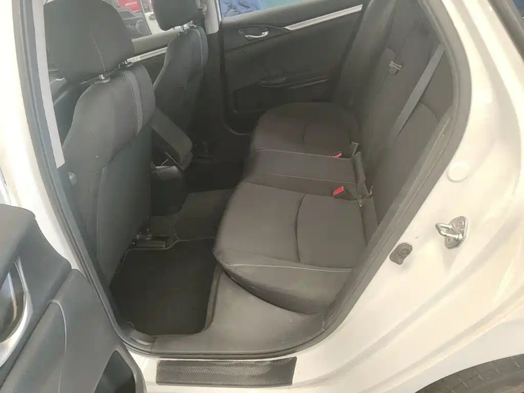 Honda Civic — миниатюра 17
