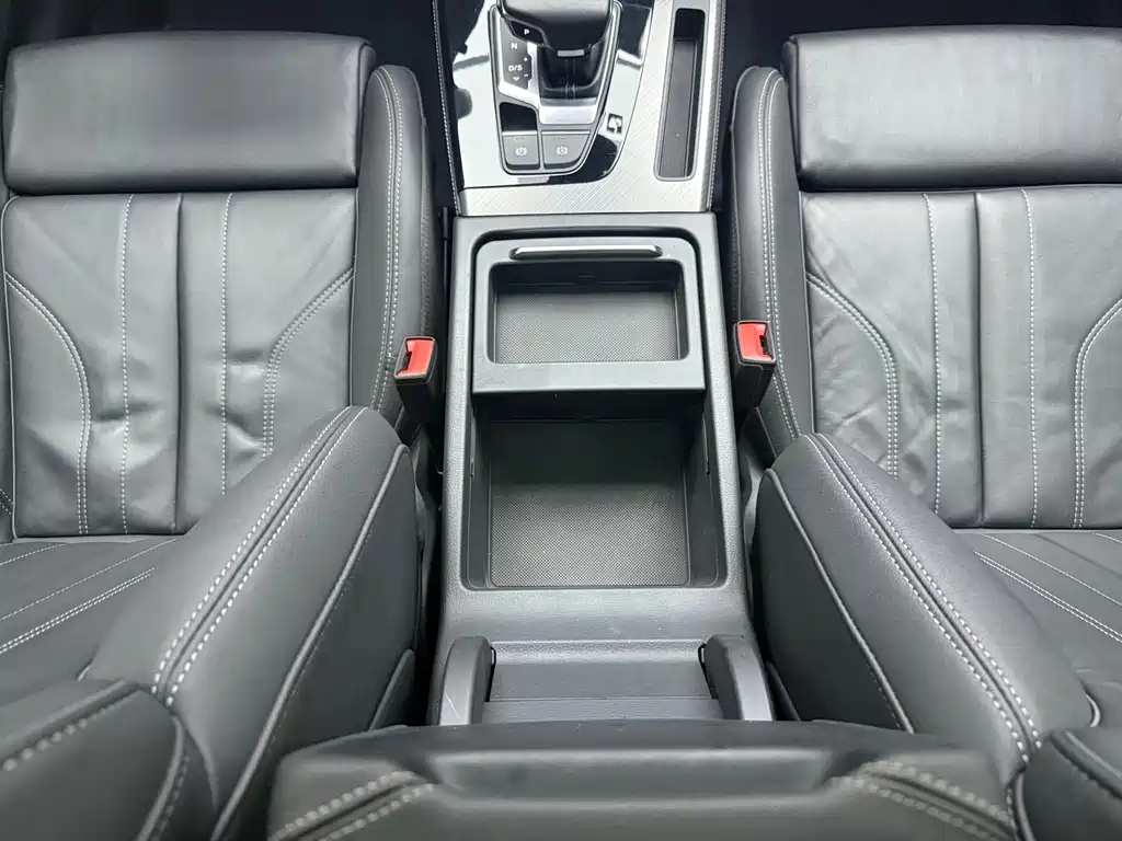 Audi Q5L — миниатюра 12