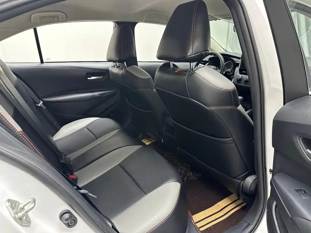 Toyota Corolla — миниатюра 6