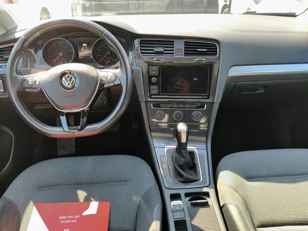 Volkswagen Golf — миниатюра 14