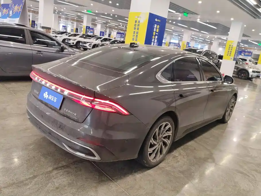 Lincoln Z — миниатюра 3