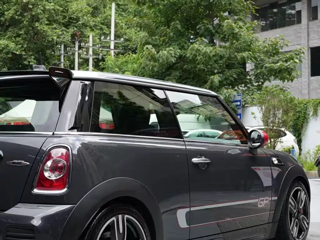 Mini GP2 2007 1.6T MT