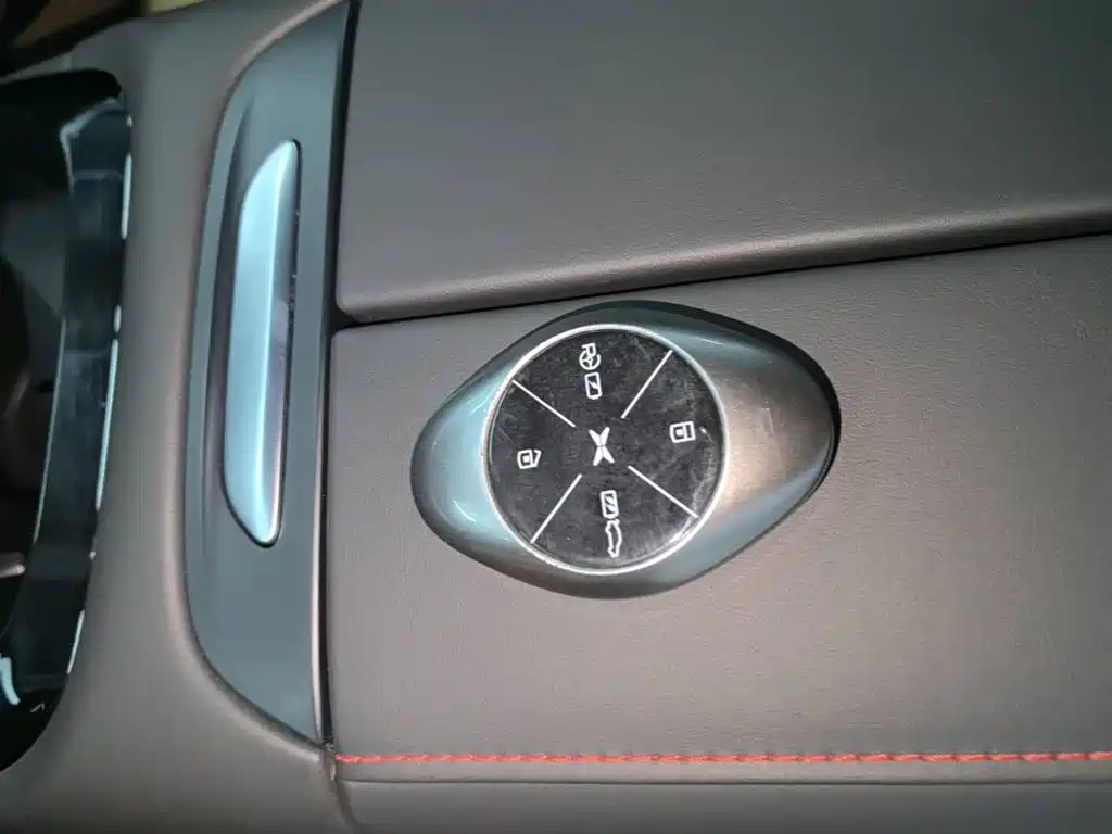 XPeng P7 — миниатюра 9