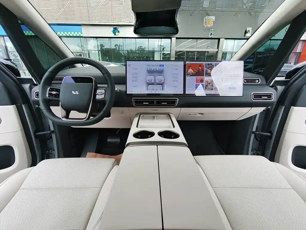 Li Auto Li MEGA — миниатюра 31
