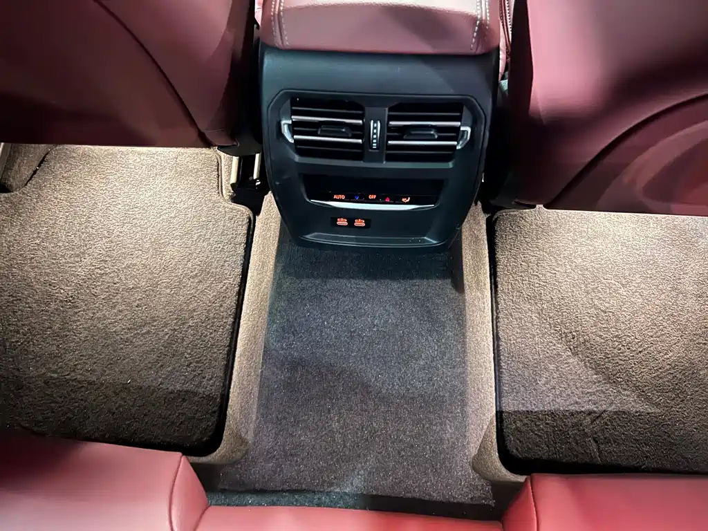 BMW 3 Series — миниатюра 10