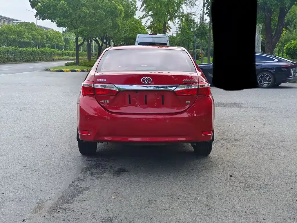 Toyota Corolla — миниатюра 8