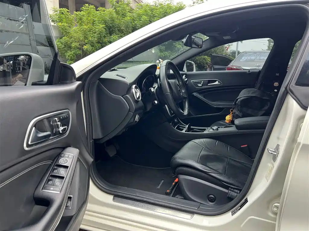 Mercedes-Benz CLA (Import) — миниатюра 4