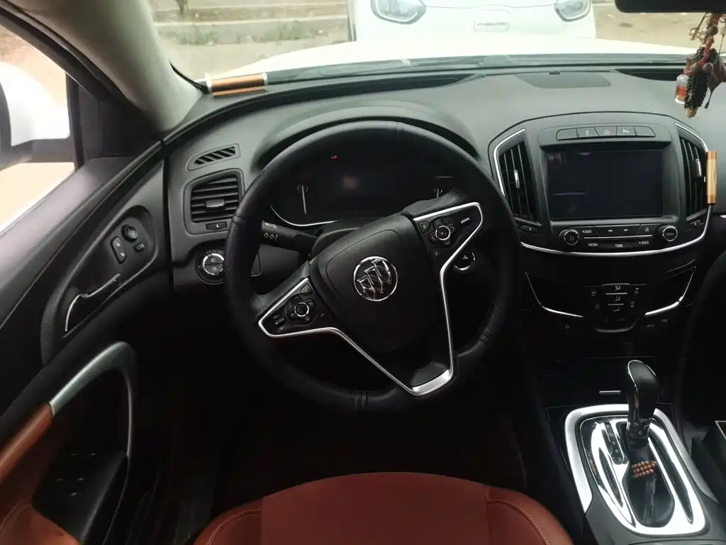 Buick Regal — миниатюра 11