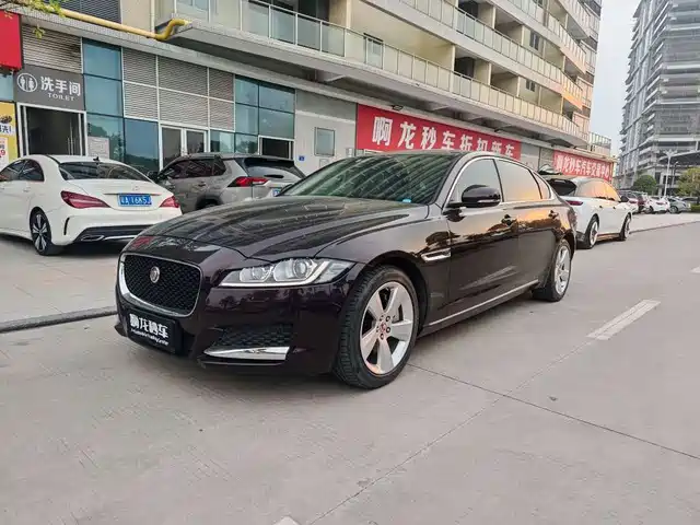Jaguar XFL