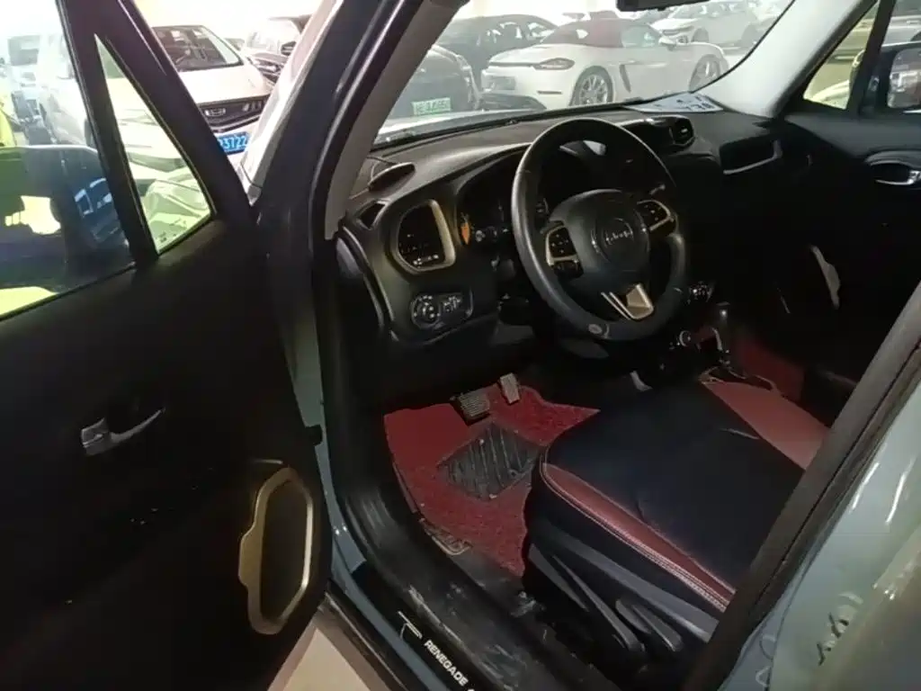 Jeep Renegade — миниатюра 16