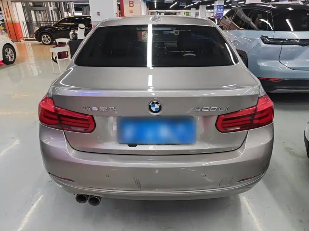 BMW 3 Series — миниатюра 6