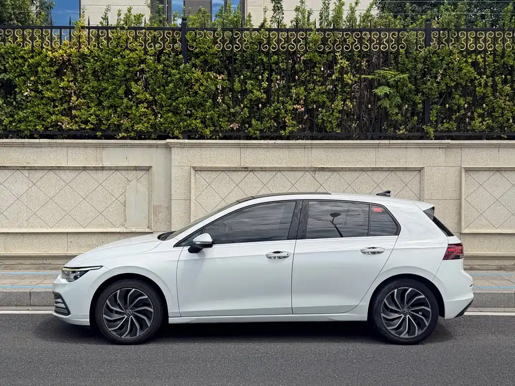 Volkswagen Golf — миниатюра 3