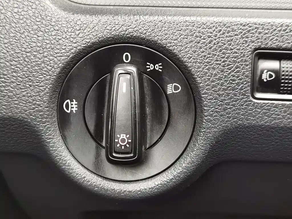 Volkswagen Santana — миниатюра 21
