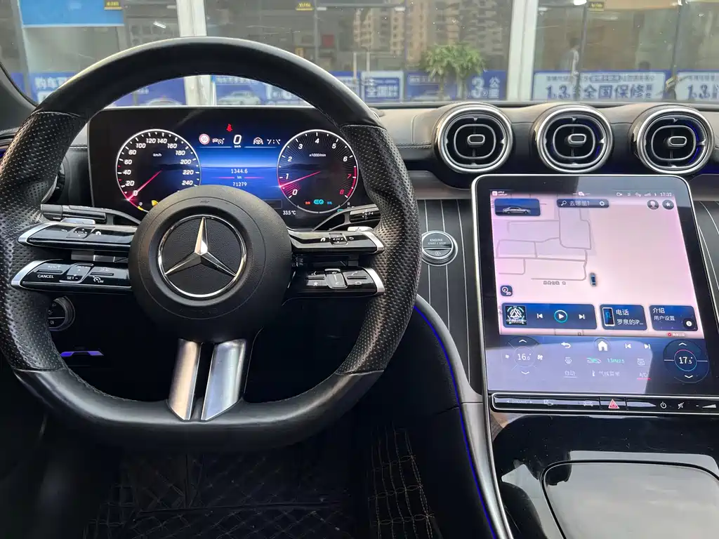 Mercedes-Benz C-Class — миниатюра 9