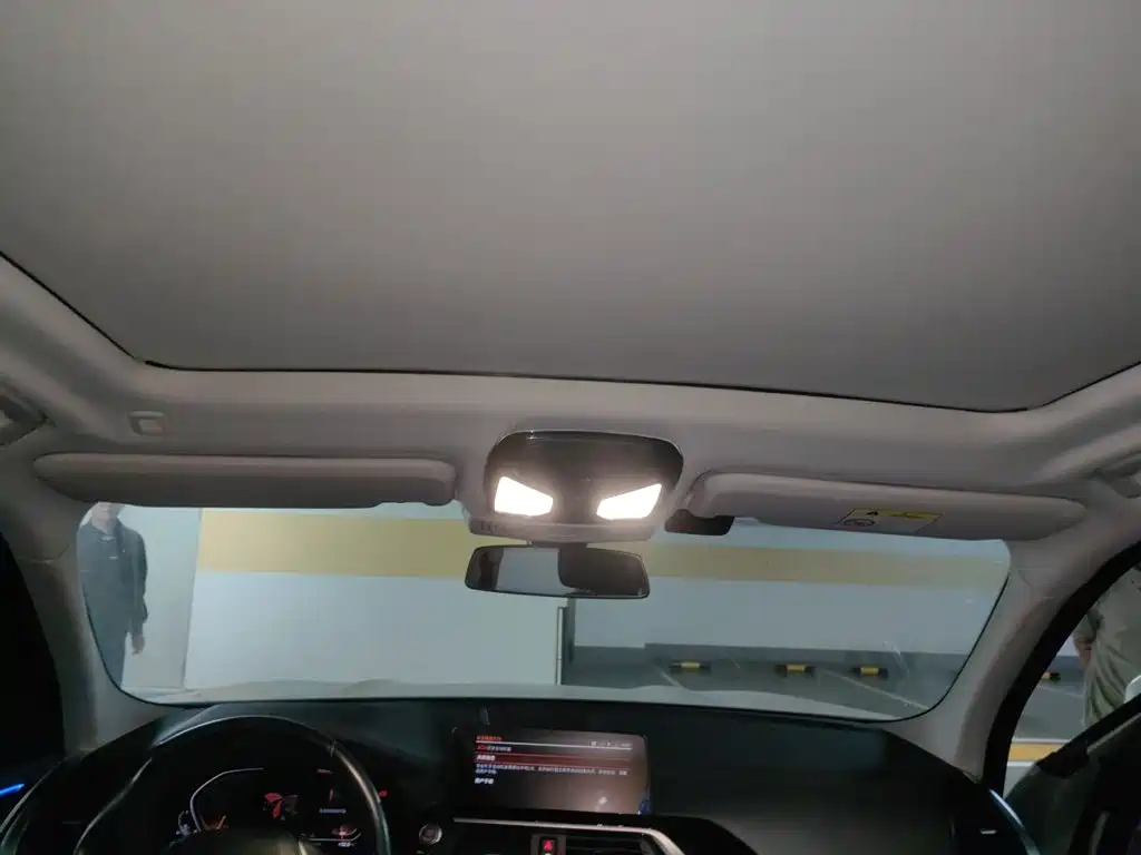 BMW X3 — миниатюра 14