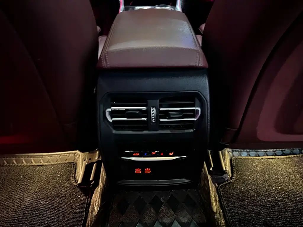 BMW 3 Series — миниатюра 15