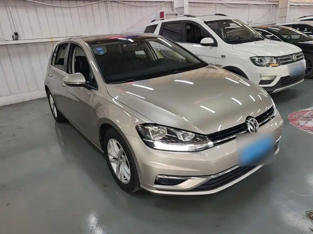 Volkswagen Golf — миниатюра 4