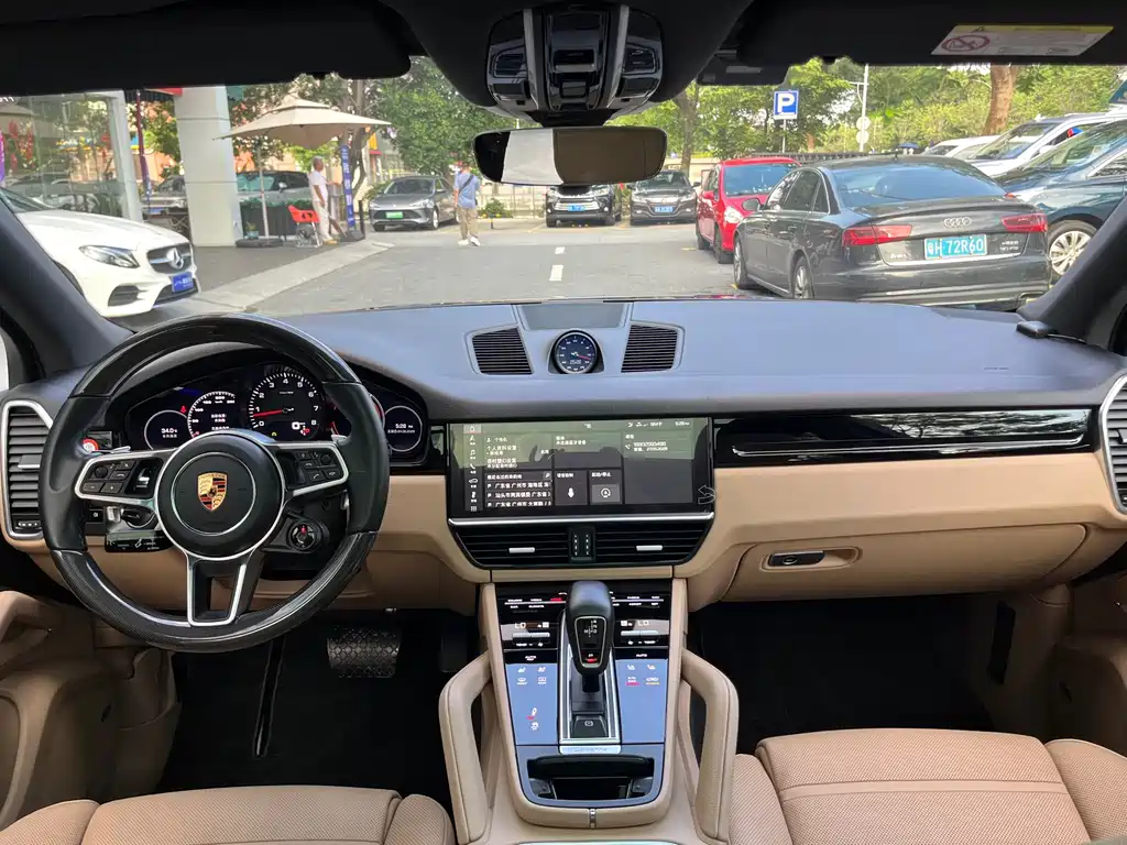 Porsche Cayenne 2018 Cayenne 3.0T