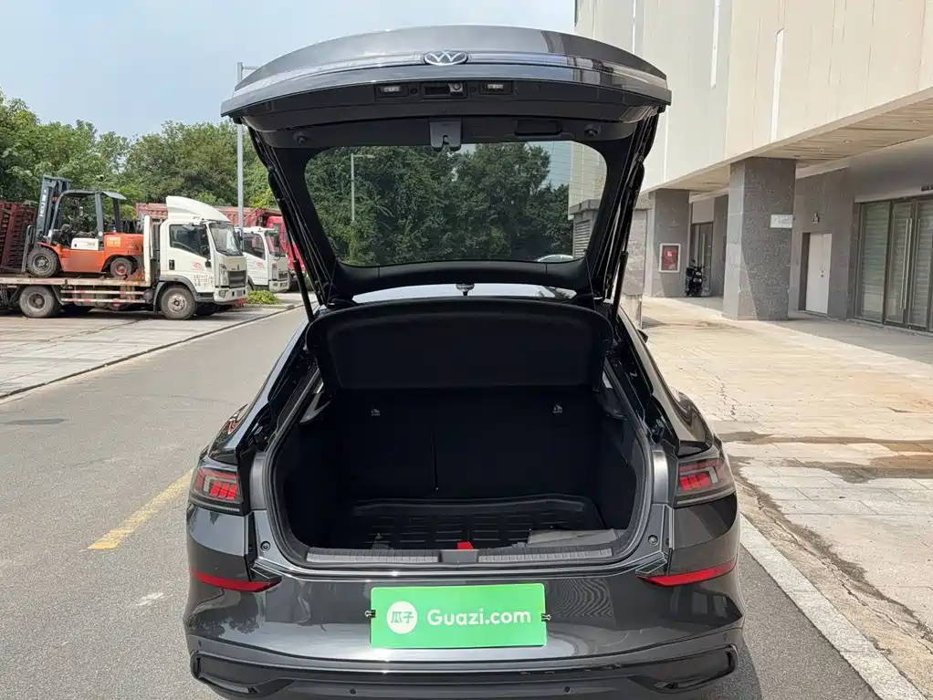 Volkswagen Lamando — миниатюра 16