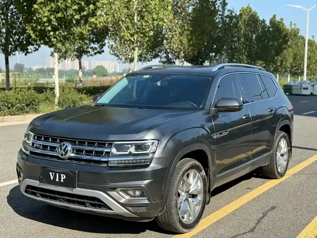 VOLKSWAGEN TOURANG 2017