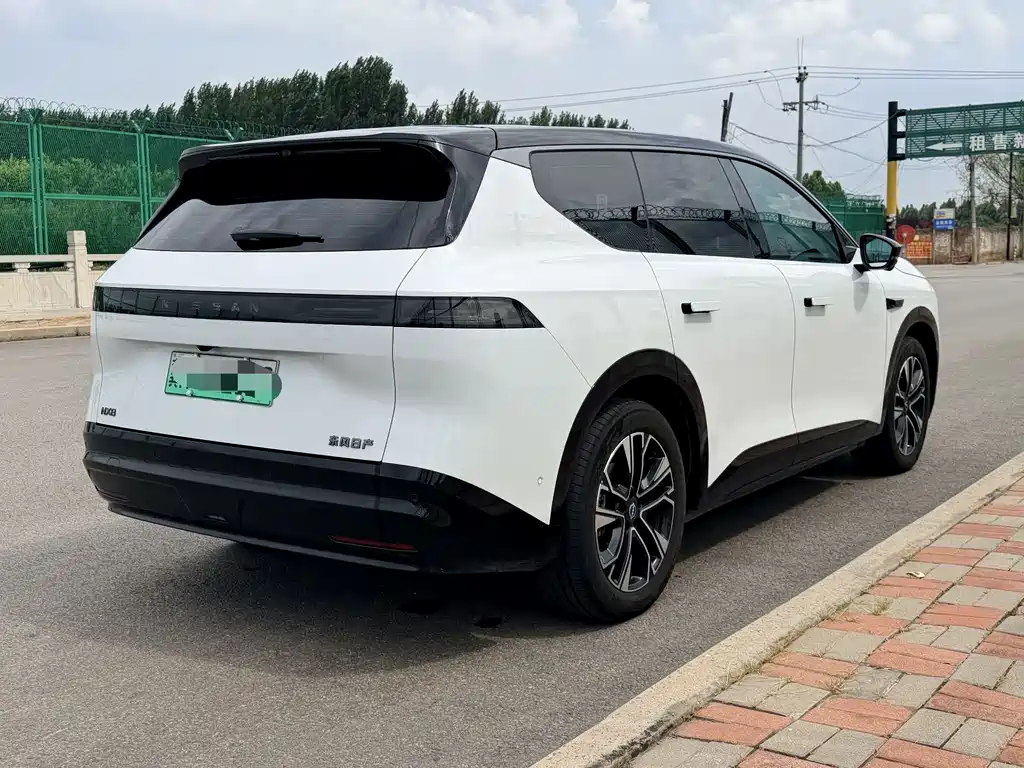 Nissan NX8 - фото 6