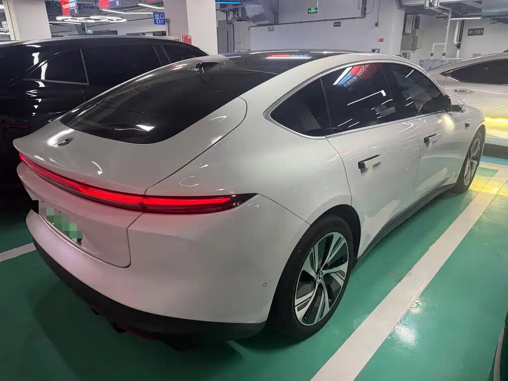 NIO ET5 — миниатюра 18