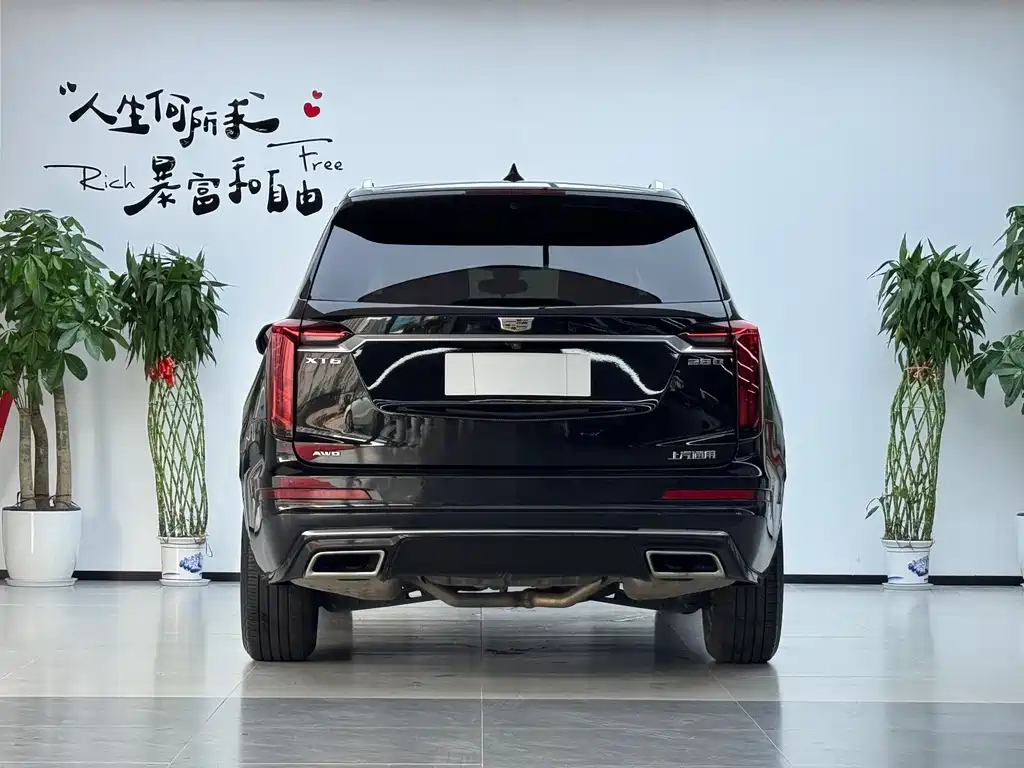 Cadillac XT6 — миниатюра 16