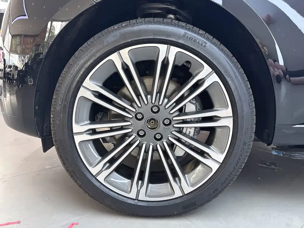 Land Rover Range Rover — миниатюра 18