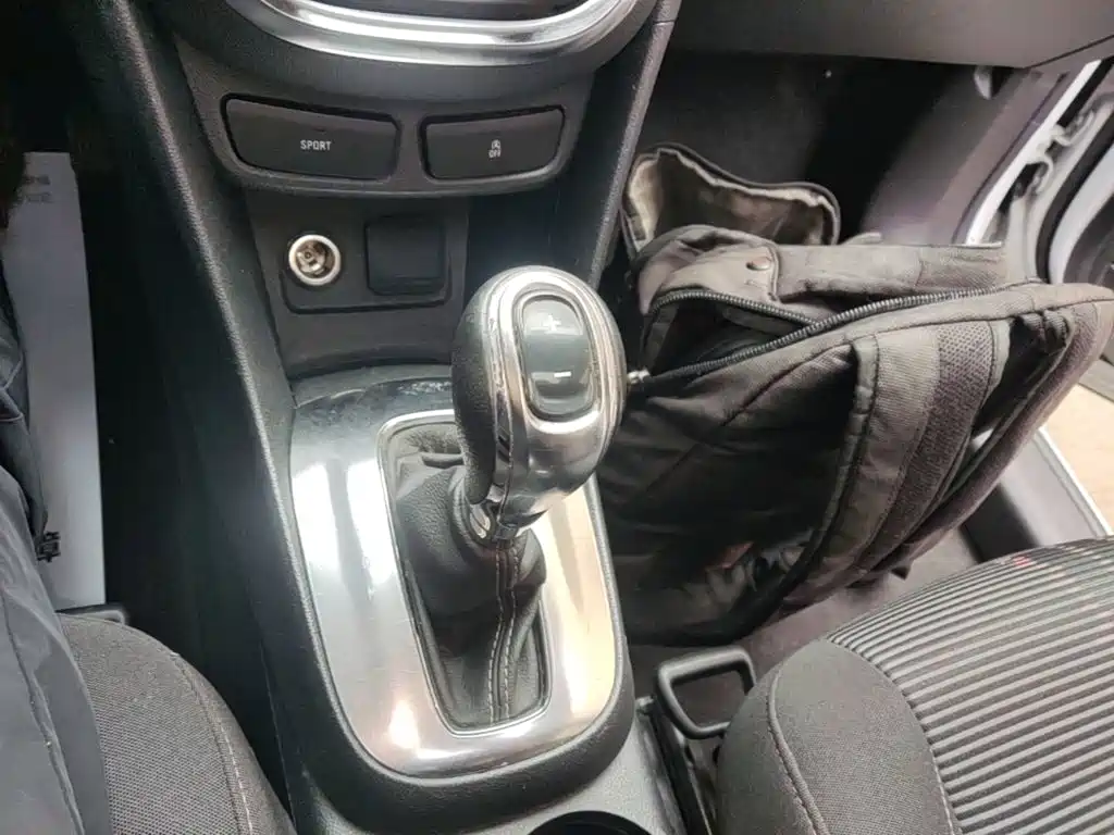 Buick Encore — миниатюра 14