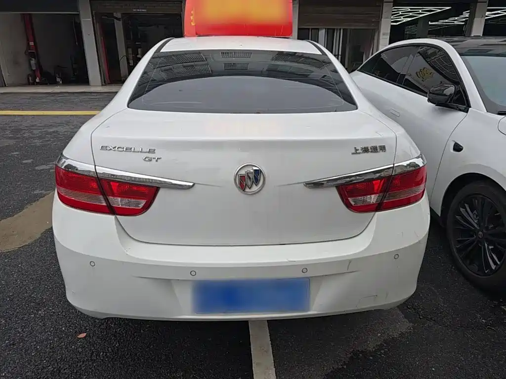 Buick Excelle — миниатюра 6
