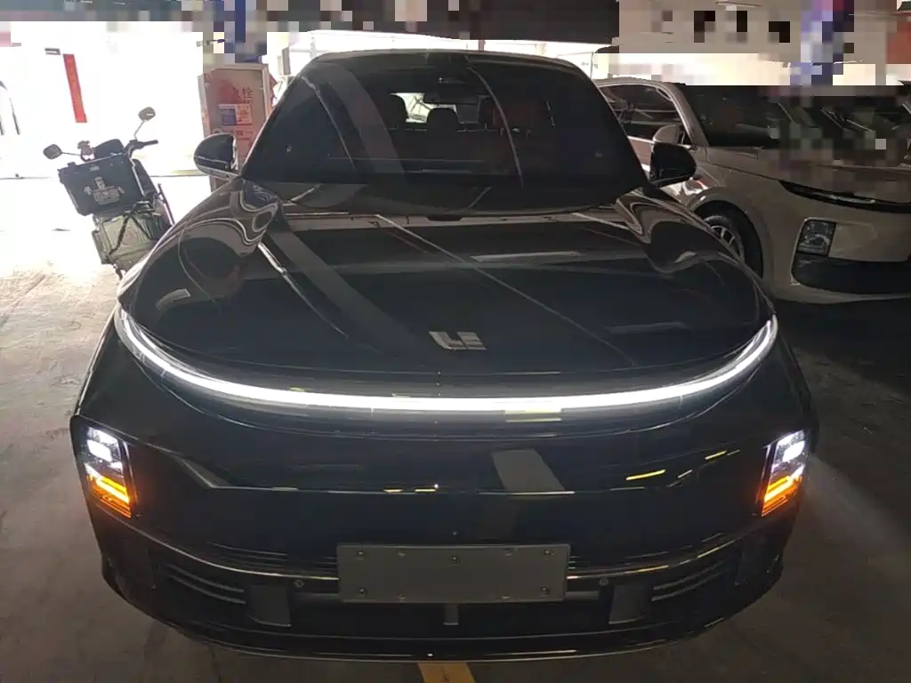 Li Auto Li L8 — миниатюра 3