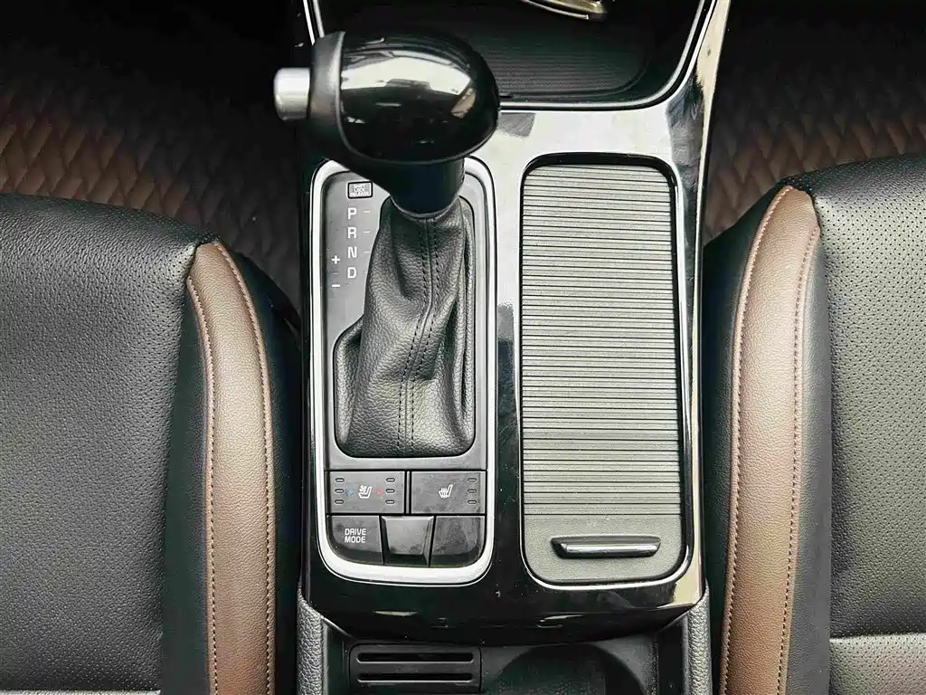 Kia K4 — миниатюра 18