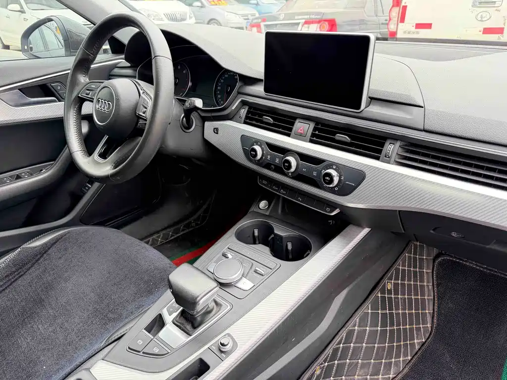 Audi A4L — миниатюра 7