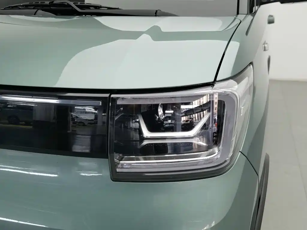 Wuling MINIEV — миниатюра 7