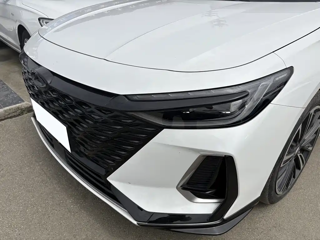 Chery Arrizo 8 — миниатюра 4