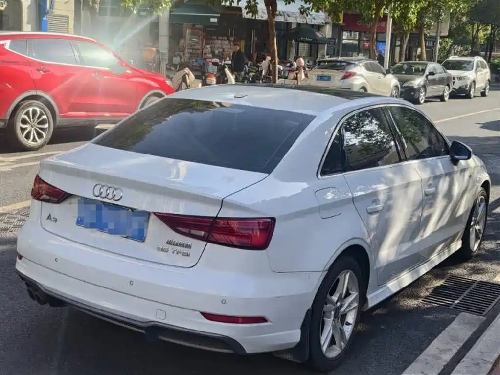 AUDI A3
