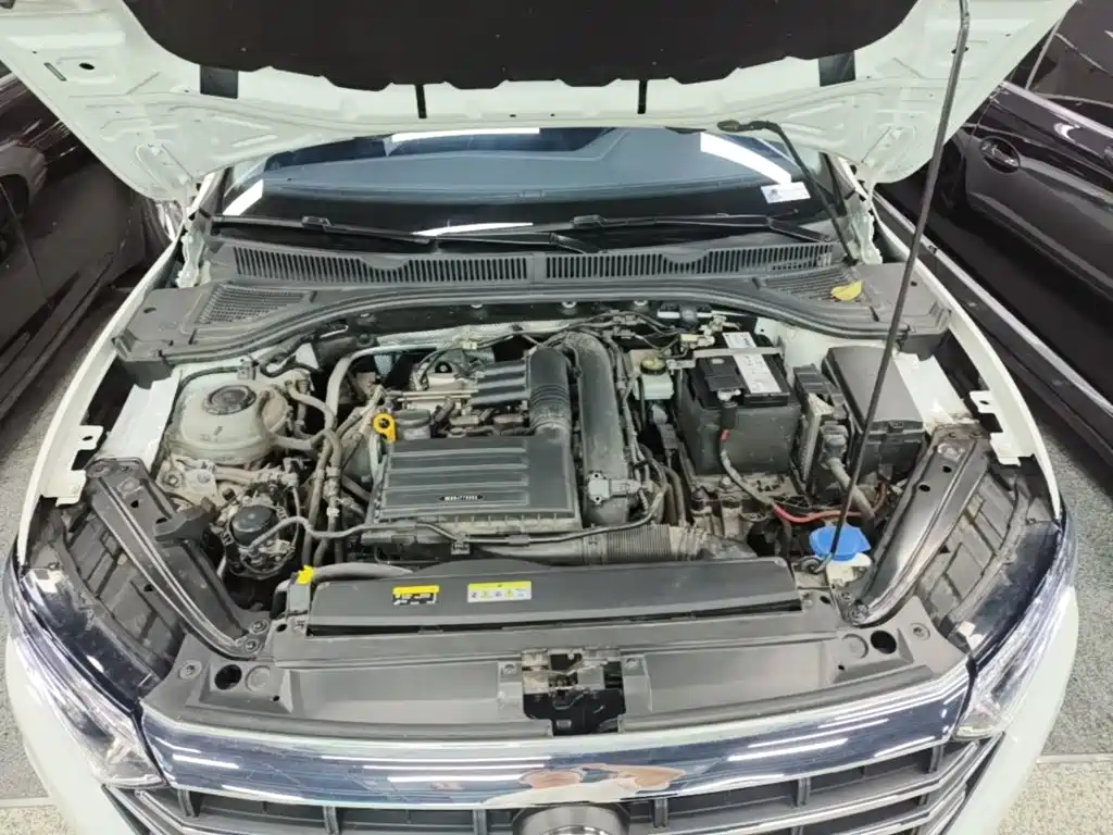 Volkswagen Sagitar — миниатюра 20