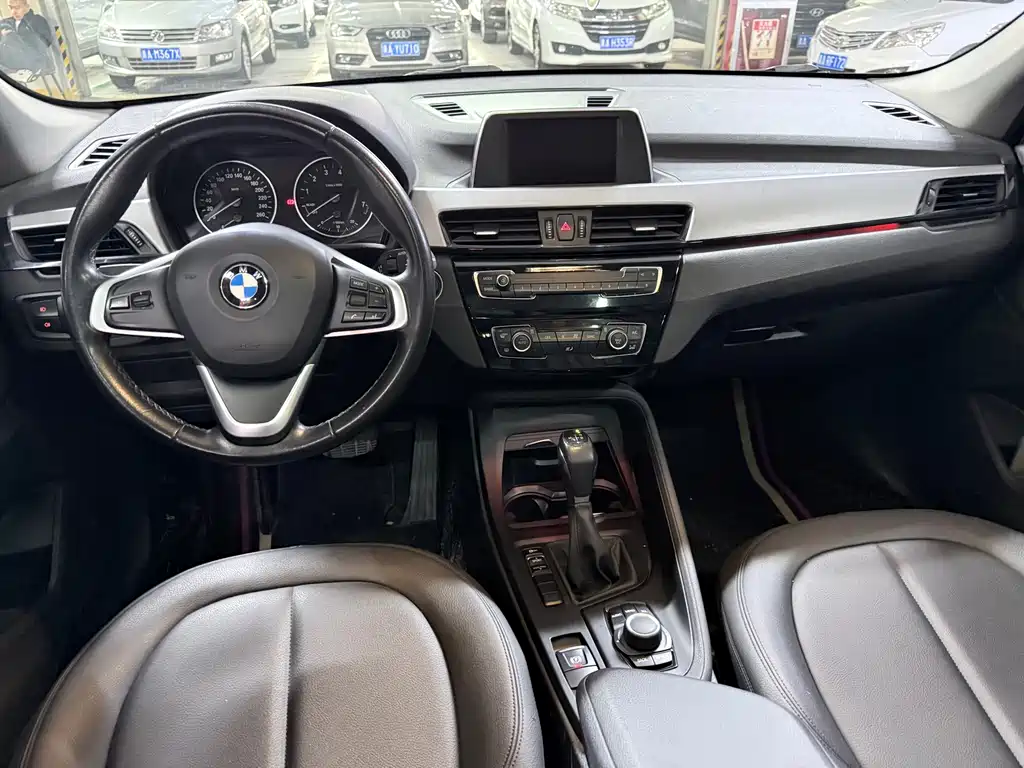 BMW X1 — миниатюра 12