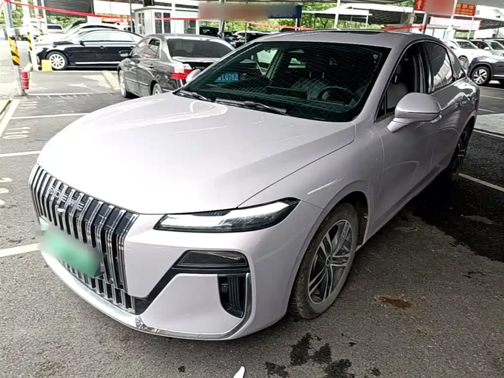 Roewe 荣威M7 DMH 2025